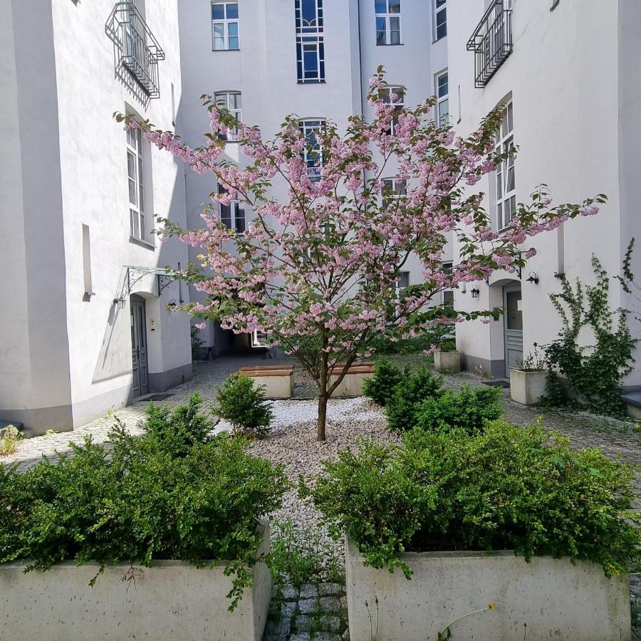 Apartament Ziemia Obiecana Лодзь Экстерьер фото